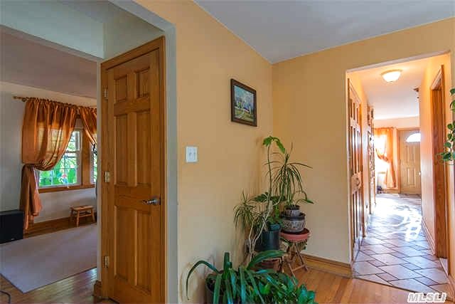 442 Old North Rd