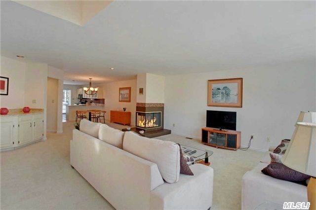 500 Meadow Ct