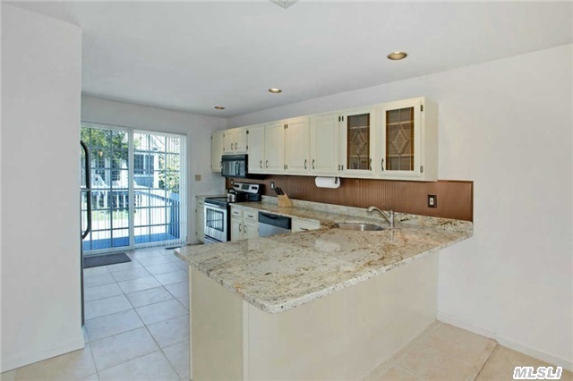 500 Meadow Ct