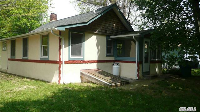 540 Wiggins St