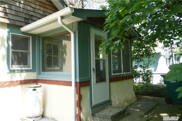 540 Wiggins St