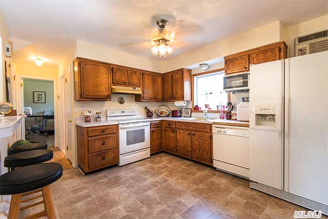 605 Bay Shore Rd