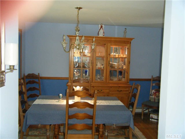 61 Randall Rd