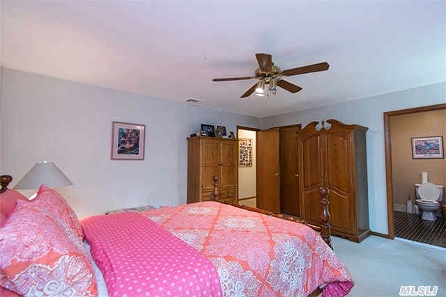 755 Highwood Rd