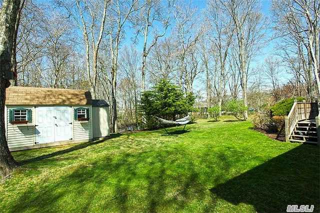 170 Dolphin Dr