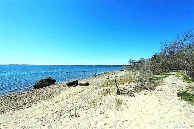 170 Dolphin Dr