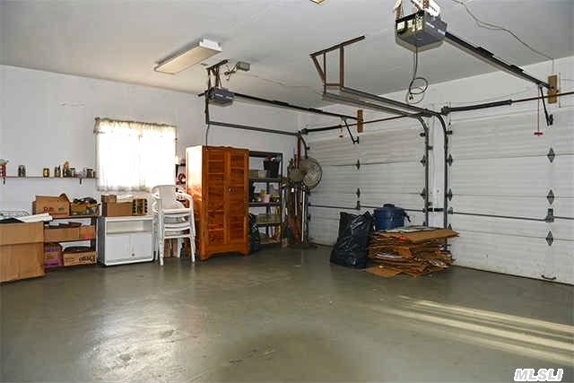 250 Jernick Ln