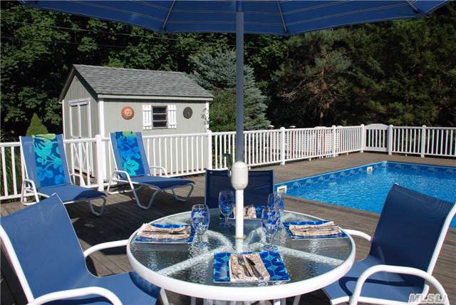 34 Lockitt Dr