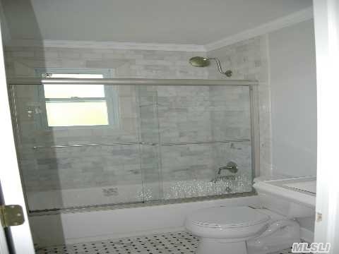 35 Clark Rd