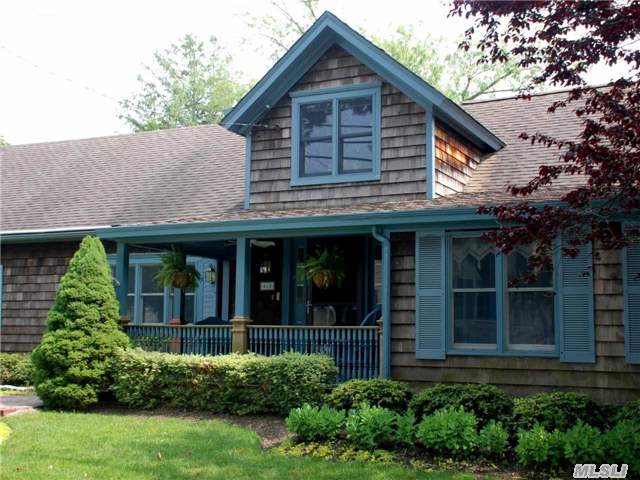 400 King St