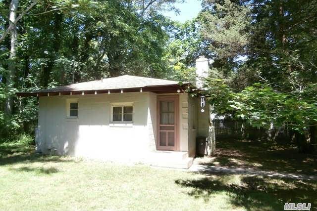 460 Marion Ln