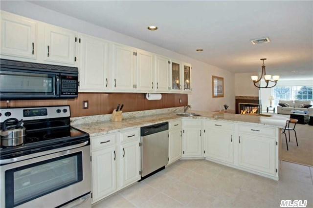 500 Meadow Ct