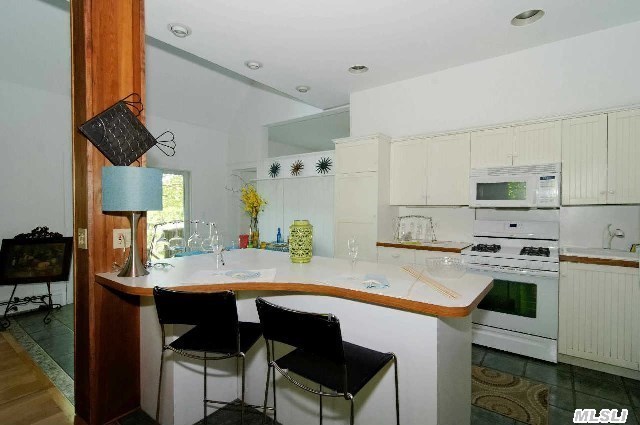 55 Harbor View Ave