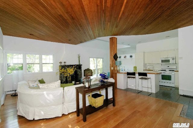 55 Harbor View Ave