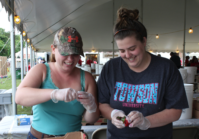 Shauna Huizing of Riverhead and Corie Araneo of Mattituck