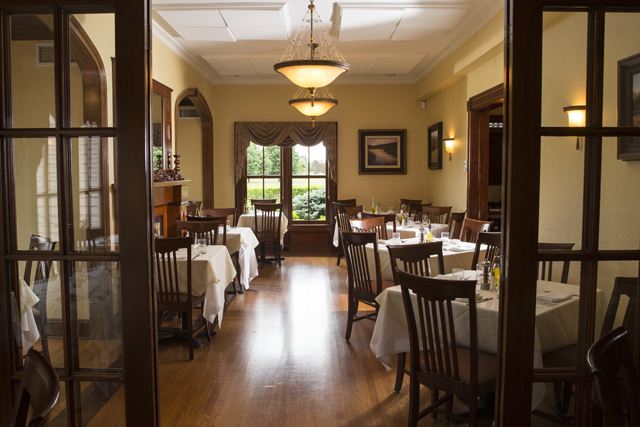 The interior of the Jamesport Manor Inn. (Credit: Randee Daddona)