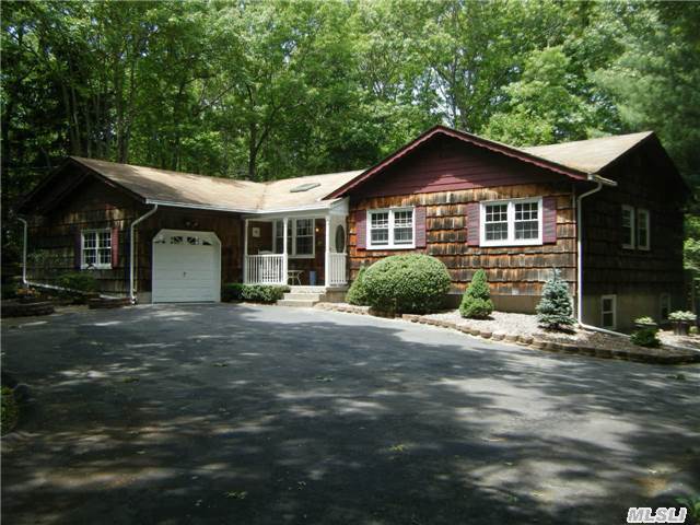 242 Remsen Rd