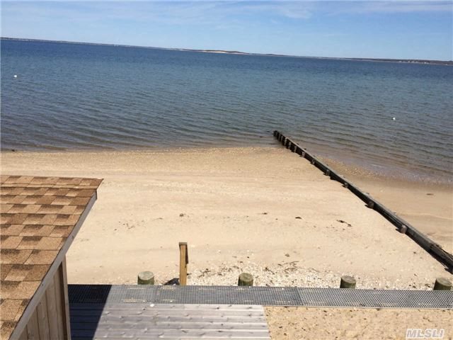 7325 Nassau Point Rd