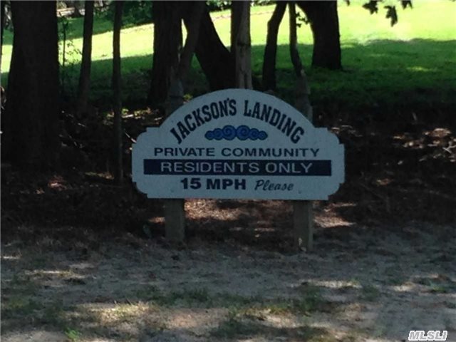 500 Jacksons Landing Rd