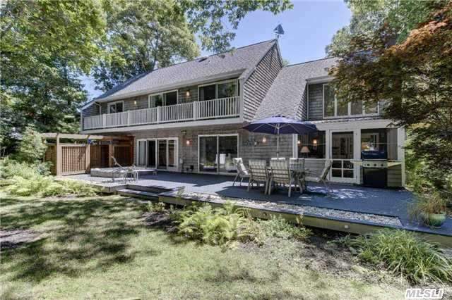 910 Vanston Rd