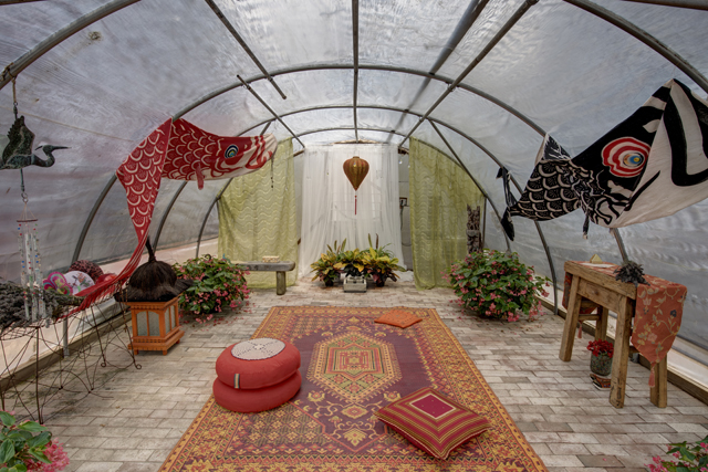 A hoop house turned meditation studio designed by The Giving Room and event organizer Bob Tapp. (Credit: Liz Glasgow)