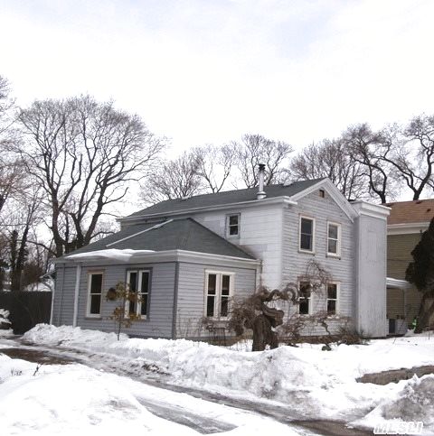 150 Sterling Ave
