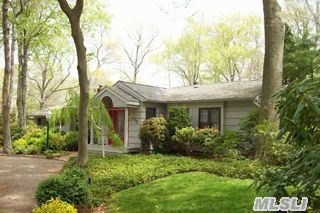 92 Linda Ln