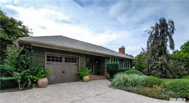 1920 Harbor Ln