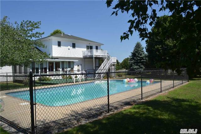 280 Pond Ave