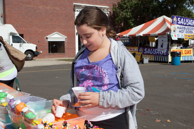 Ten-year-old Sophia Leone creates a sand sculpture.