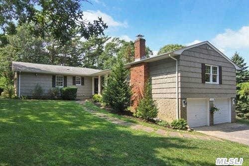 1230 Bayberry Rd