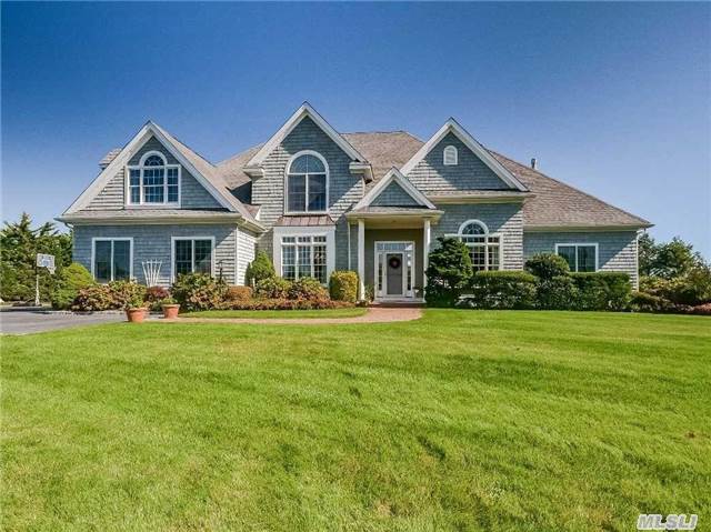 1795 Laurel Trl