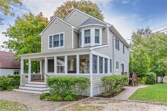 307 Bridge St