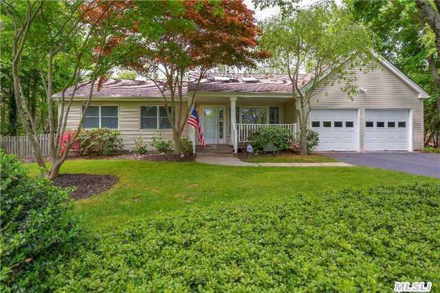 752 Peconic Bay Blvd