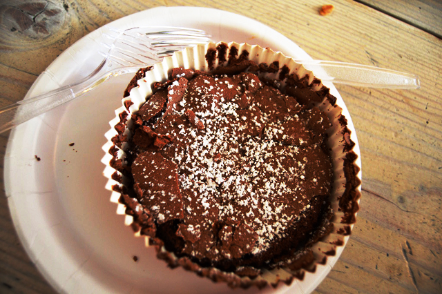 Marie Eiffel Flourless cake