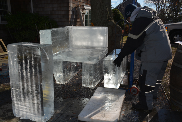 Rich Daly sets up his ice blocks for carving. (Picture Credit: Monique Singh-Roy)