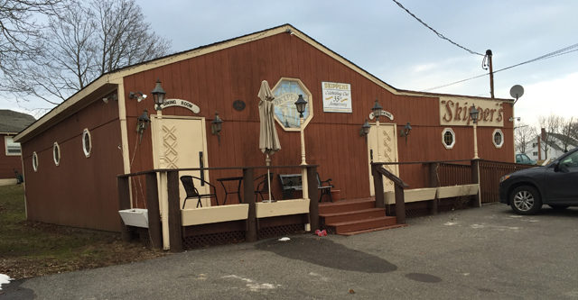 An exterior view of Skipper's in Greenport. (Credit: Rachel Young)