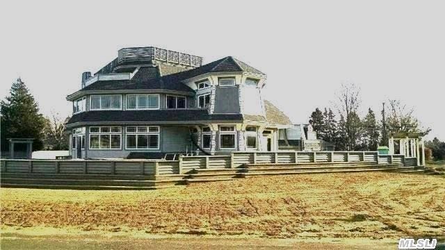 110 Soundview Rd