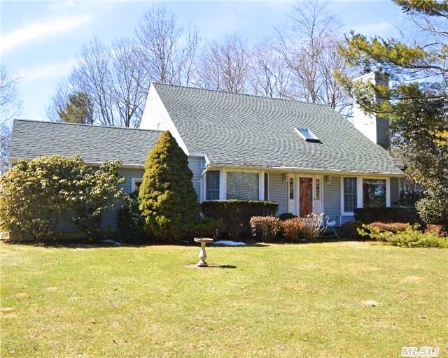 50 Indian Neck Ln