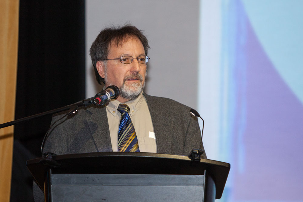 East End Arts' board member Jim Lennon speaks.