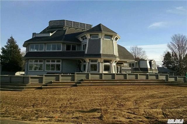 110 Soundview Rd