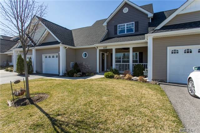 127 Stoneleigh Dr