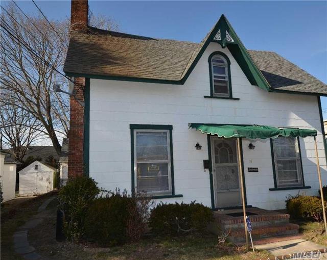 14 Pulaski St