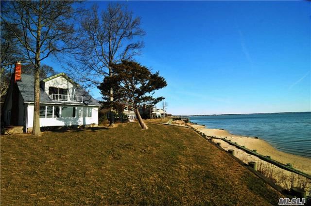 2828 Great Peconic Ba Blvd