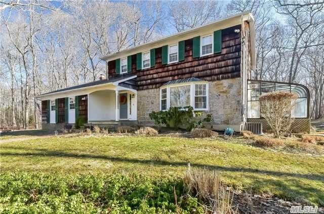 385 Hope Ln