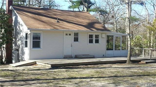 560 Paradise Shores Rd