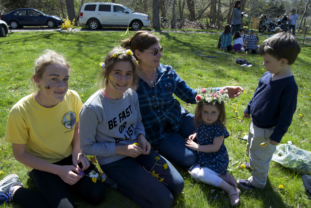 Anna Carmen and Ruby Allen of Montauk, Karen and Liam Intorcia of Cutchogue and little Sorrel Intorcia (front) of Cutchogue.