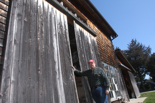 interior barn door