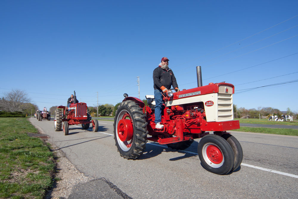 TRACTORS_SS_09