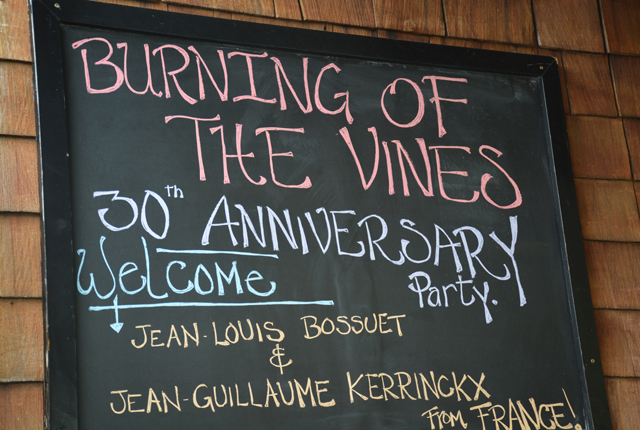 A chalkboard welcomed French barrel makers Jean-Louis Bossuet and Jean Guillaume Kerrinckx.